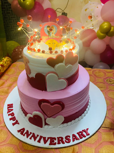 Heart anniversary cake